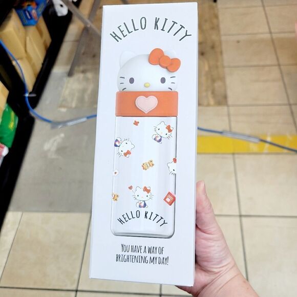 Brand New Hello Kitty Water Bottle Size: 500ml - Picture 1 of 6